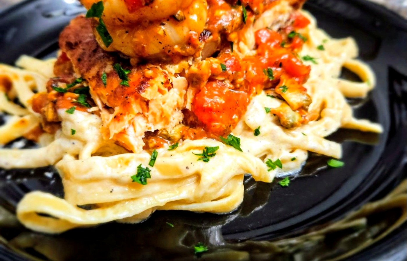 Creamy pasta with chicken and shrimp